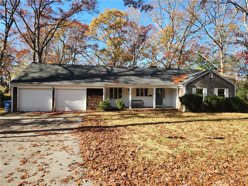 212 Oakwoods Drive