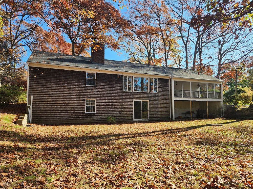 212 Oakwoods Drive