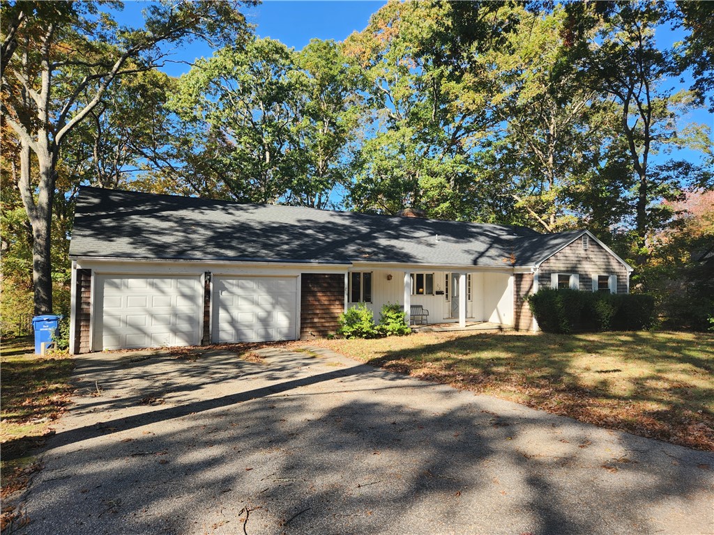 212 Oakwoods Drive