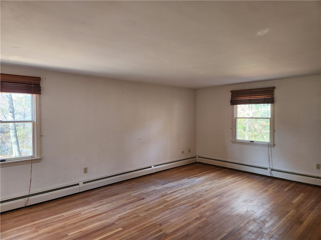 212 Oakwoods Drive