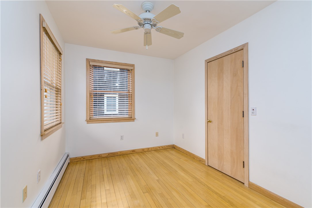 32 Bayberry Road