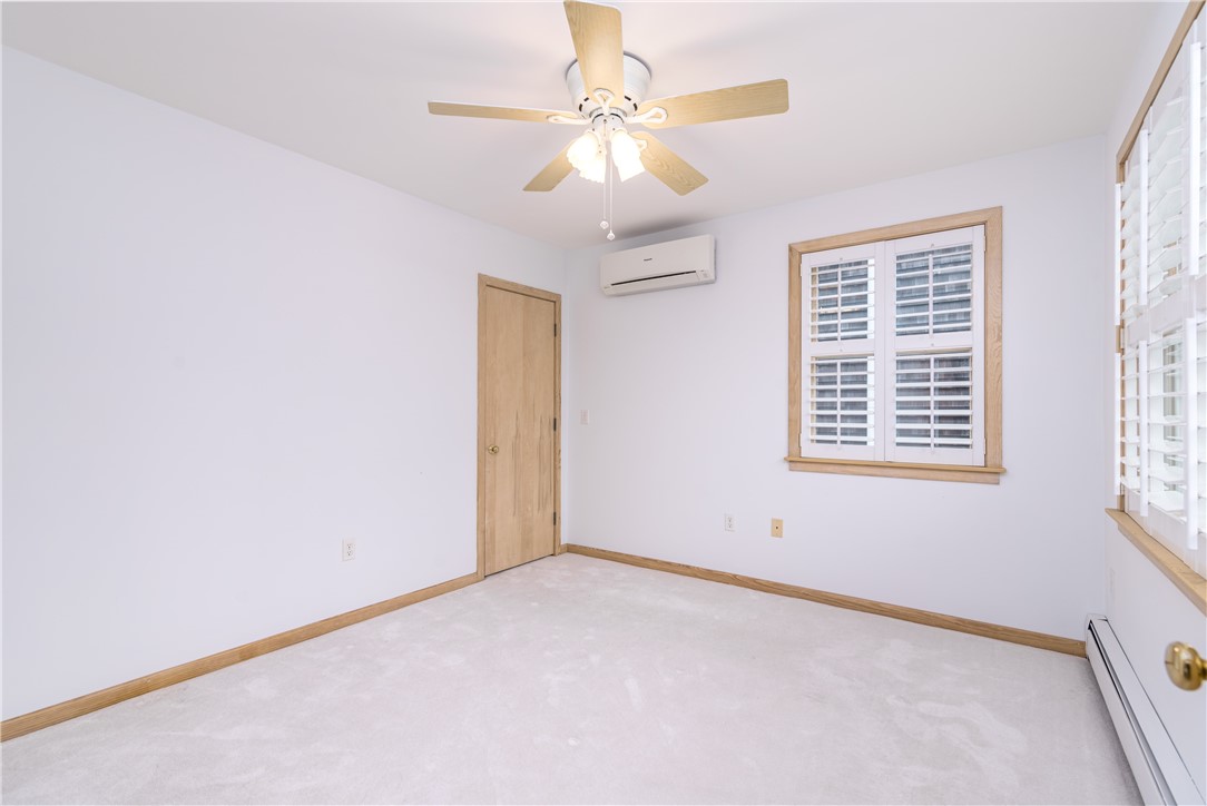 32 Bayberry Road