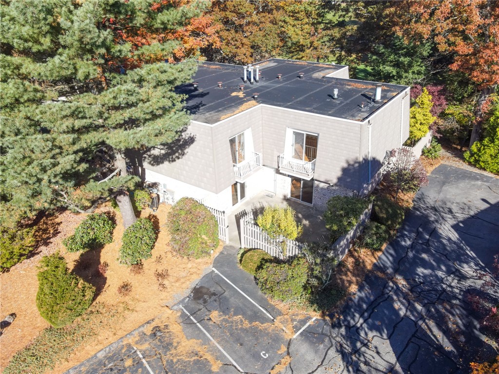 6 Caddy Rock Road C