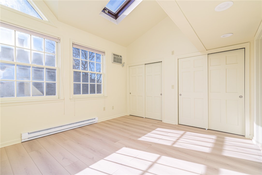 11 Catherine Street C