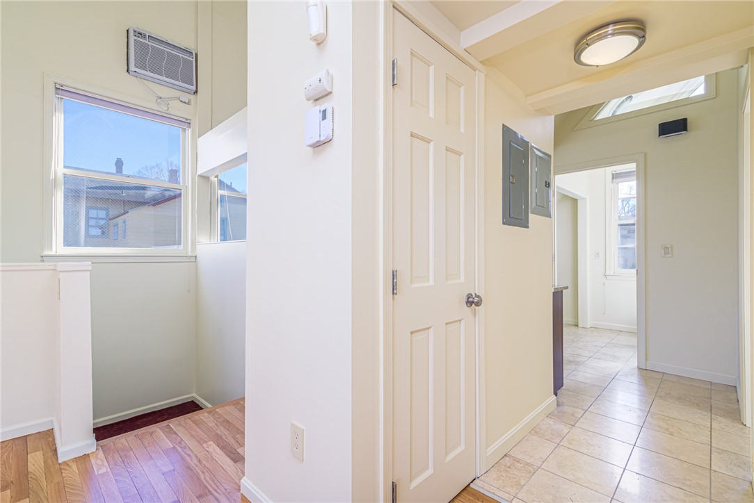 11 Catherine Street C