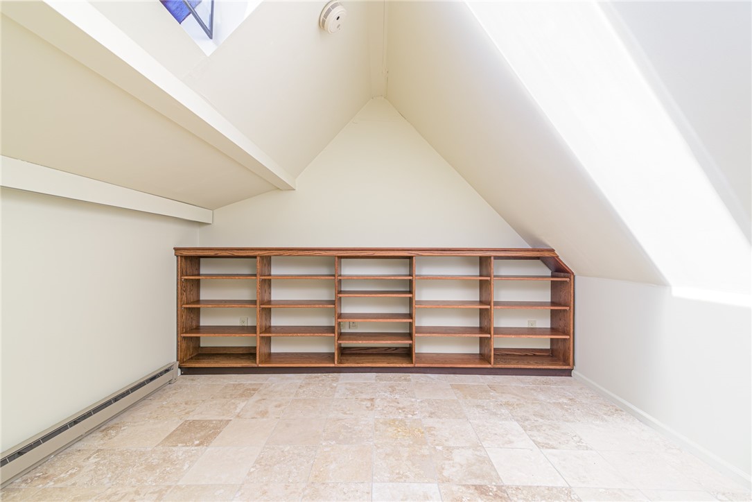 11 Catherine Street C
