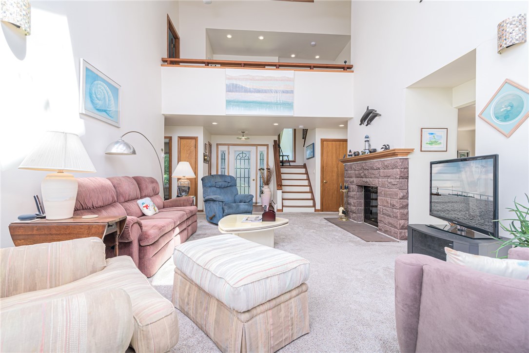 280 West Reach Drive