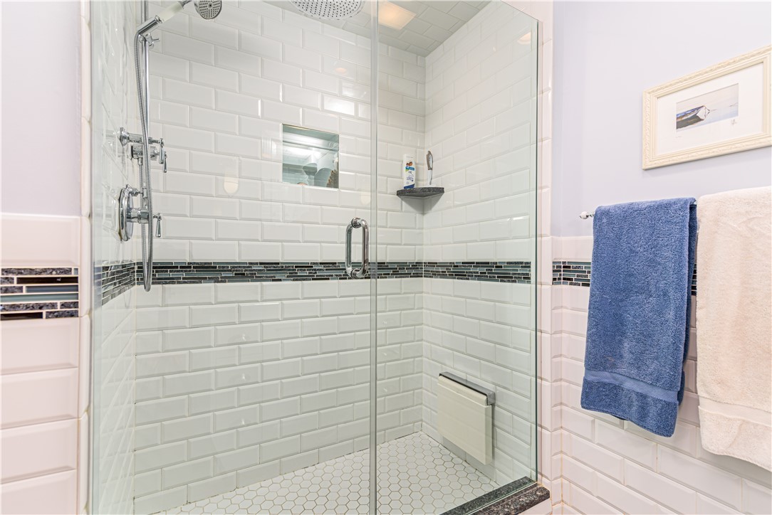 53 Conanicus Avenue 1D