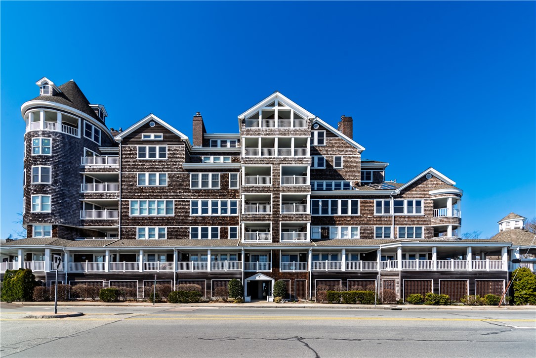 53 Conanicus Avenue 1D