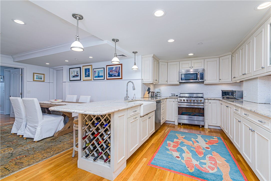53 Conanicus Avenue 1D