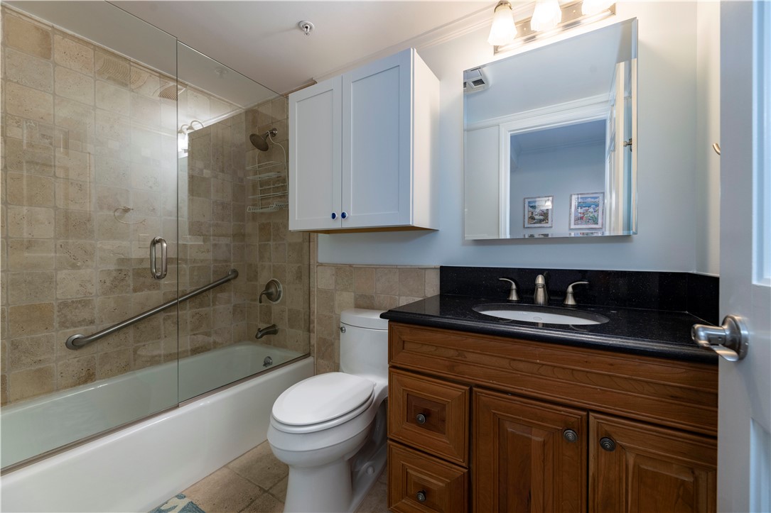 53 Conanicus Avenue 1 F