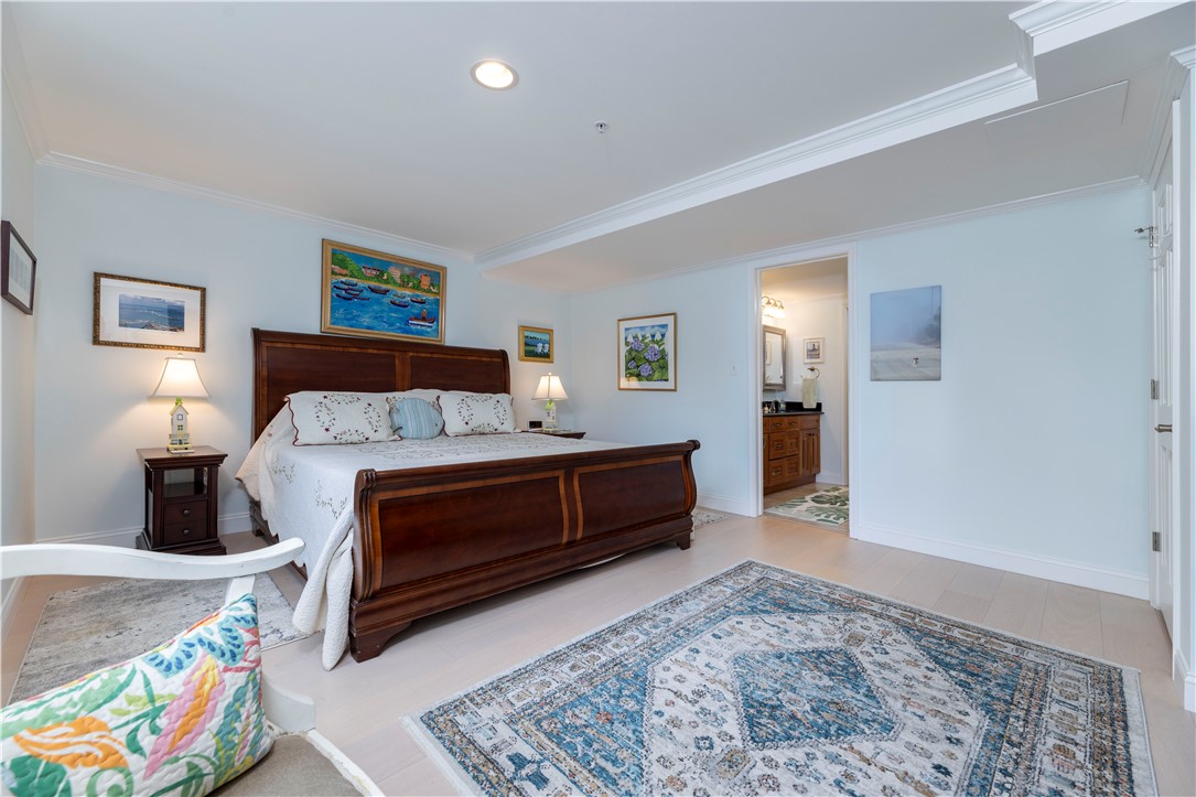 53 Conanicus Avenue 1 F