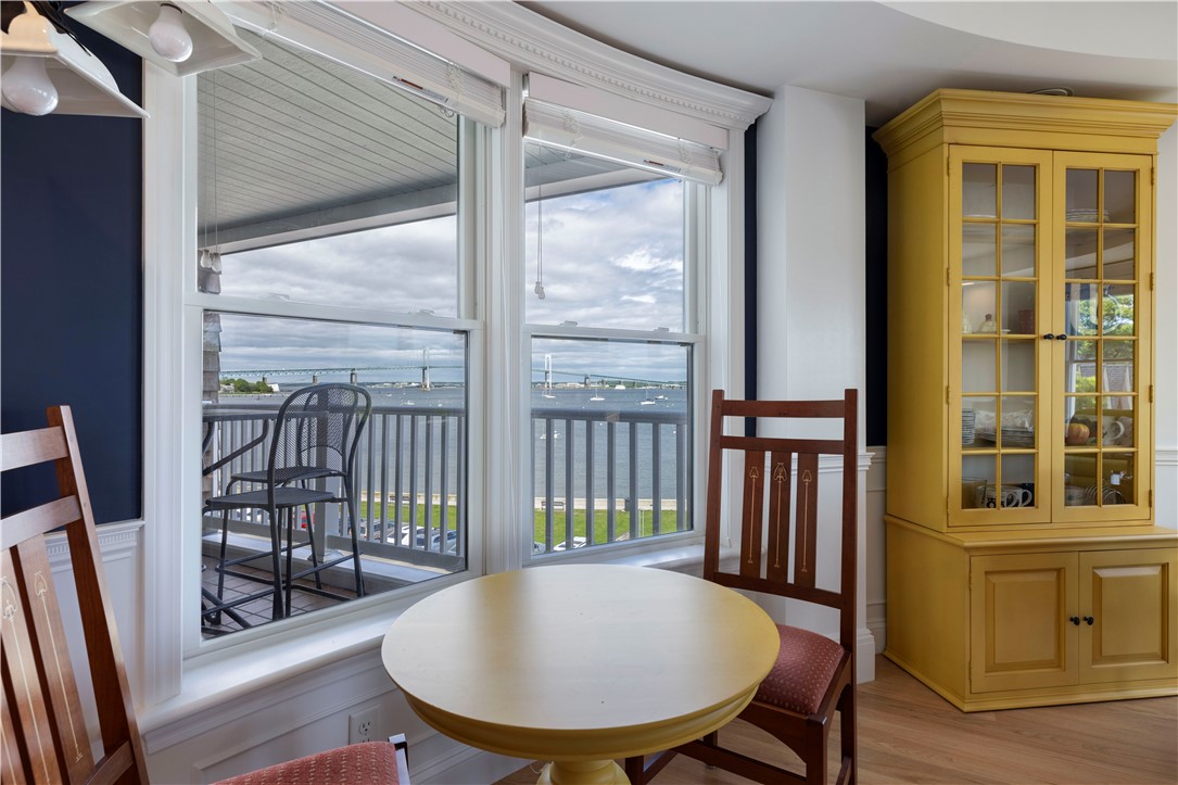 53 Conanicus Avenue 3A