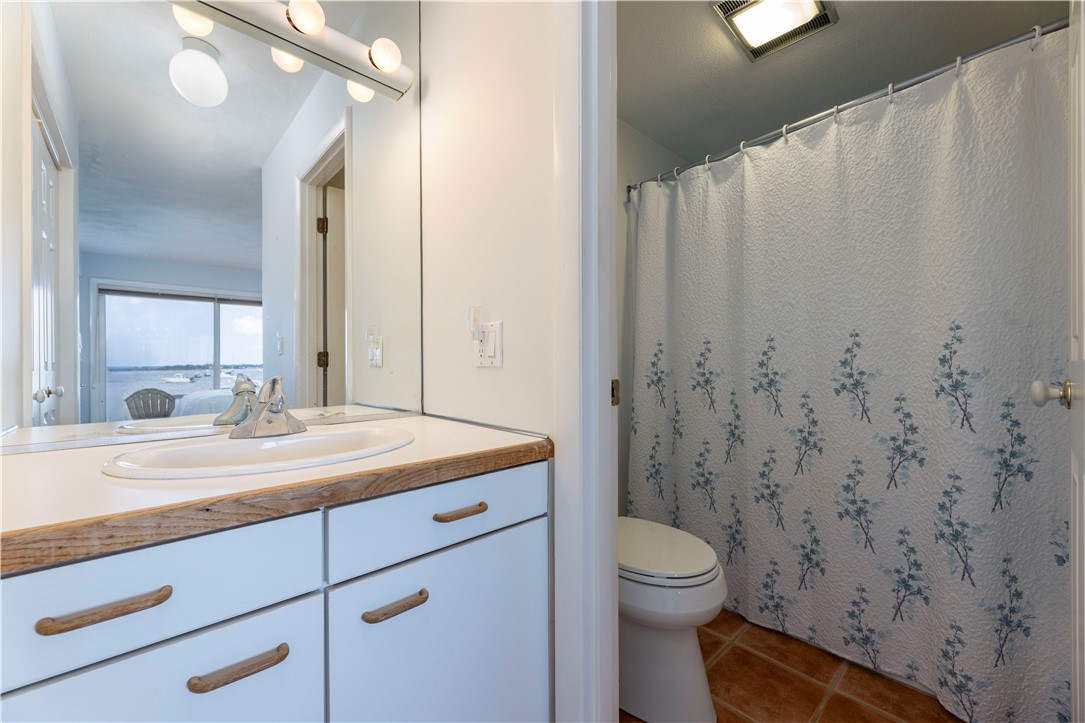 73 Conanicus Avenue 4