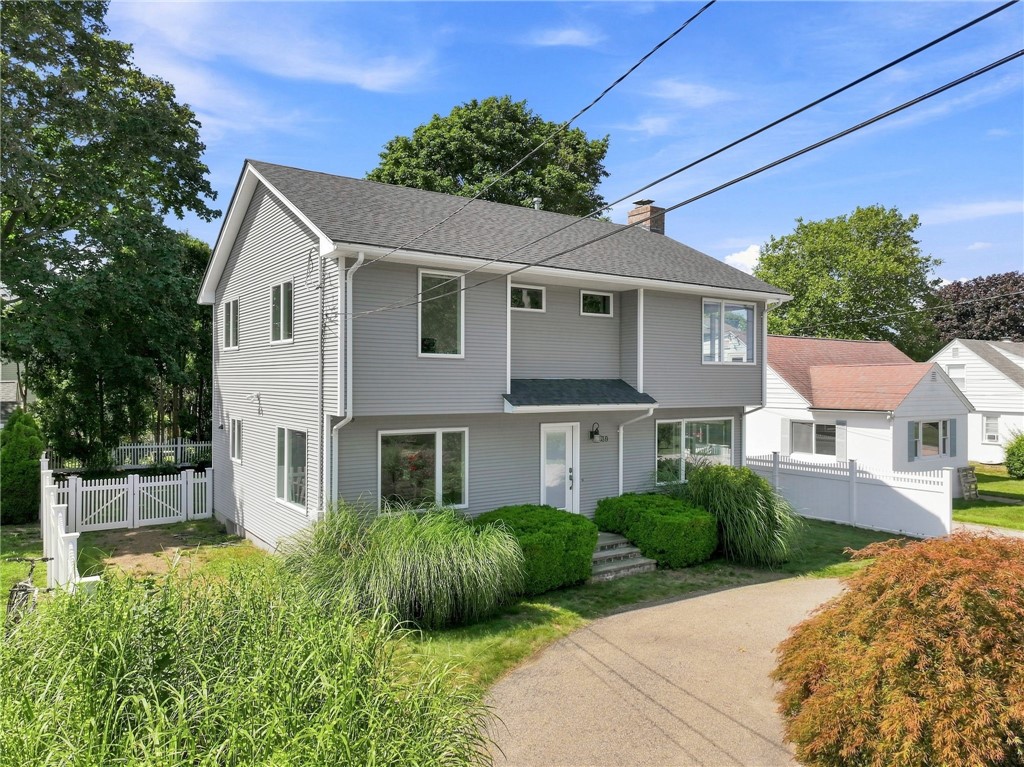 39 Treasure Road