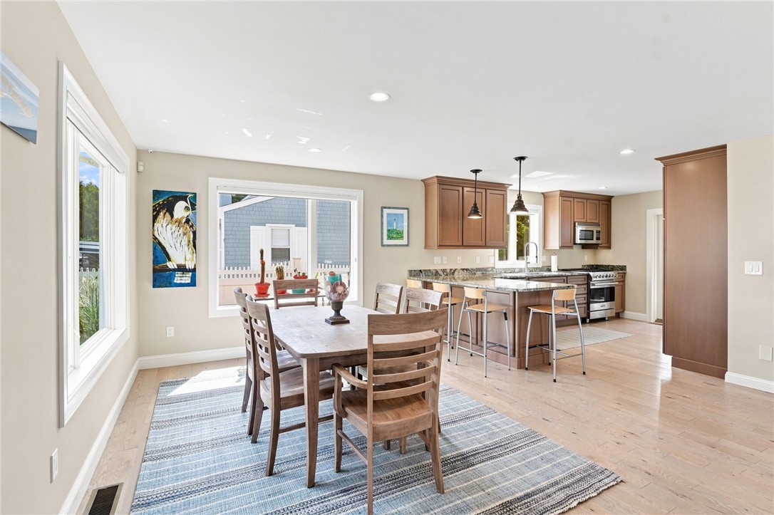 39 Treasure Road