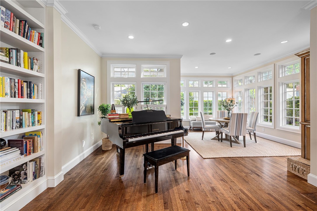 100 Longfellow Road