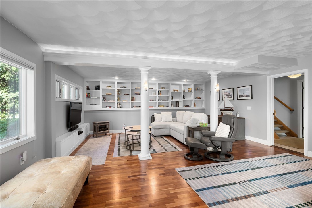 80 Westwind Drive