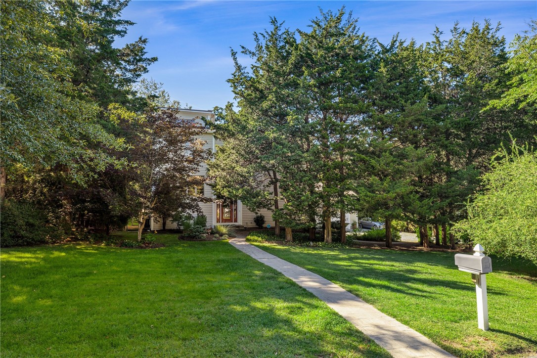 80 Westwind Drive
