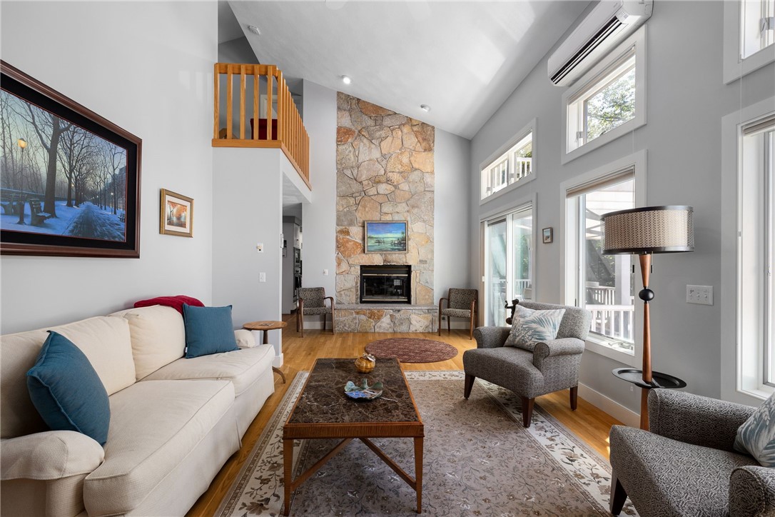 80 Westwind Drive