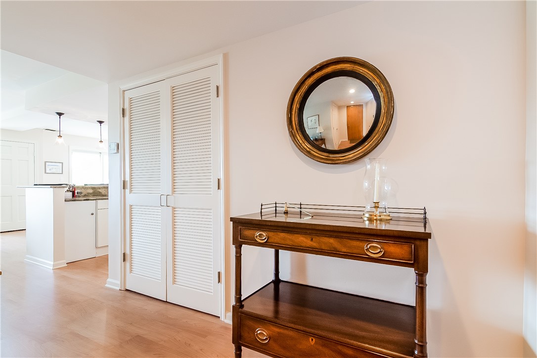 53 Conanicus Avenue 4E