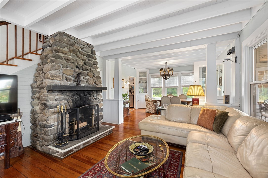 31 Calvert Place