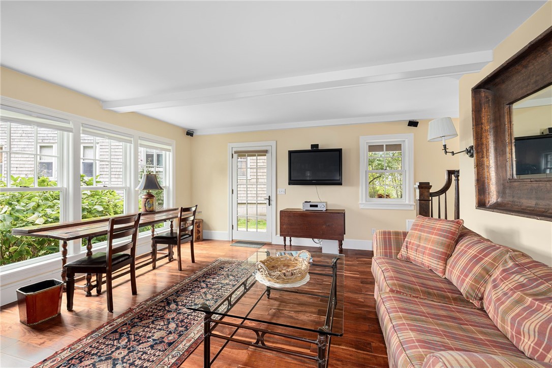 31 Calvert Place