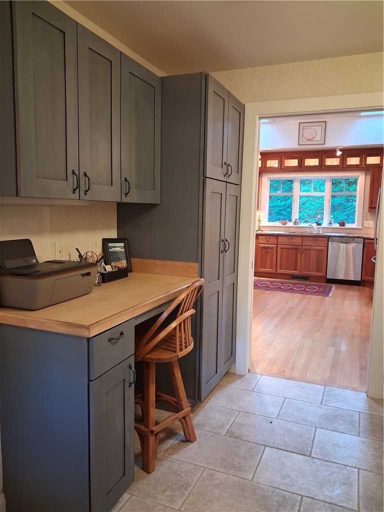 159 Longfellow Road