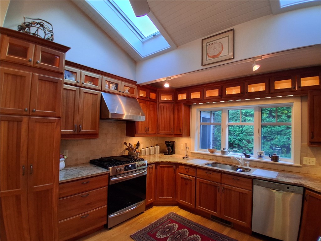 159 Longfellow Road