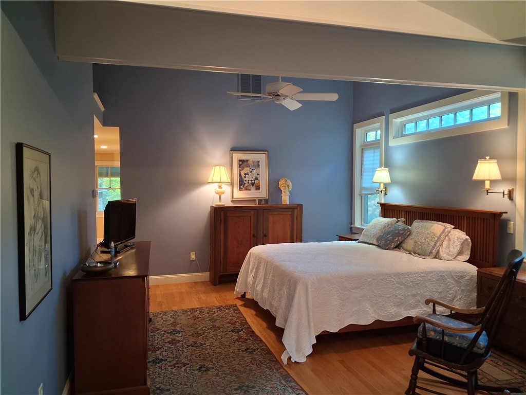 159 Longfellow Road