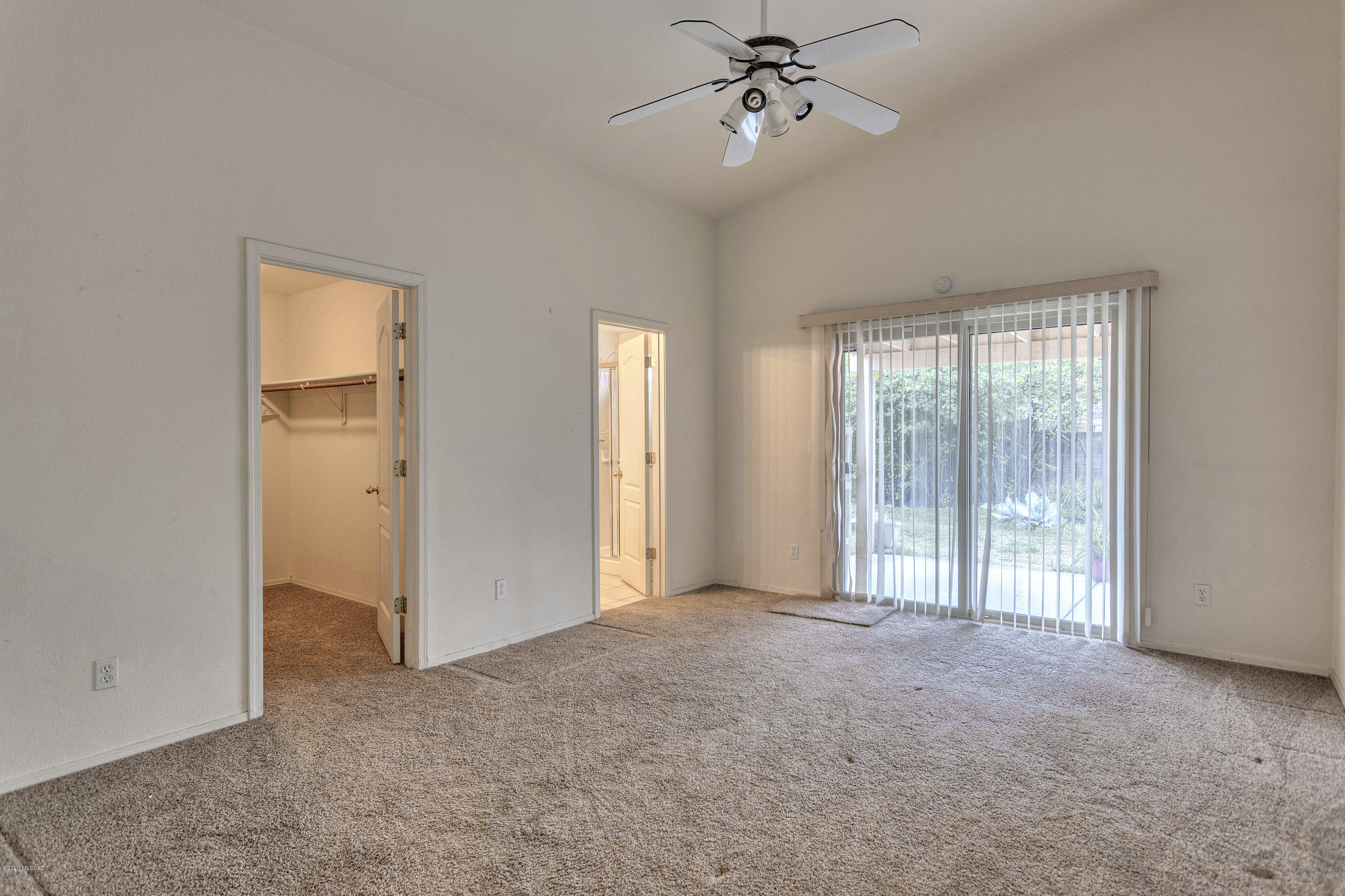 930 S Goldenweed Way