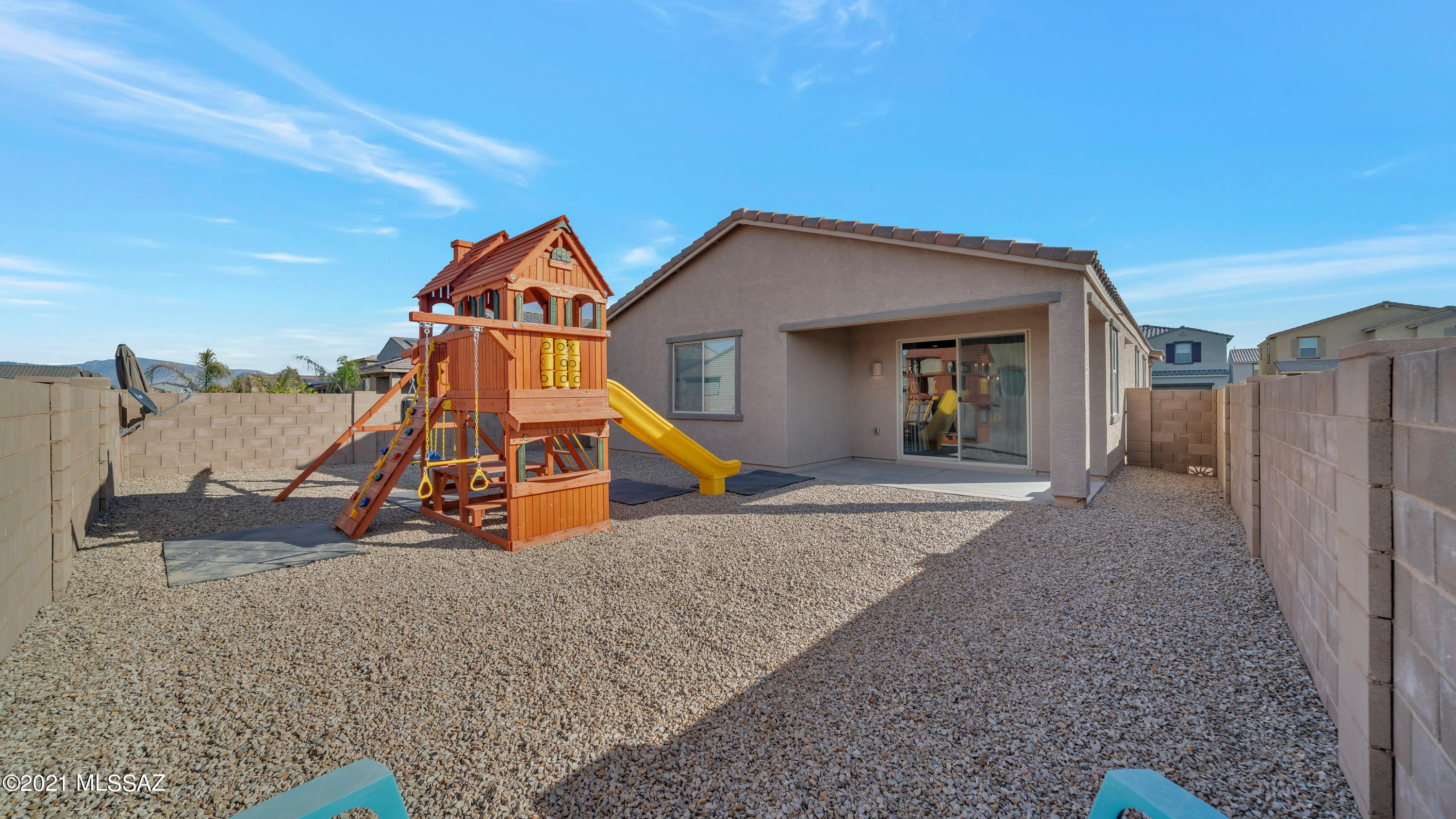 10704 W Hayward Drive