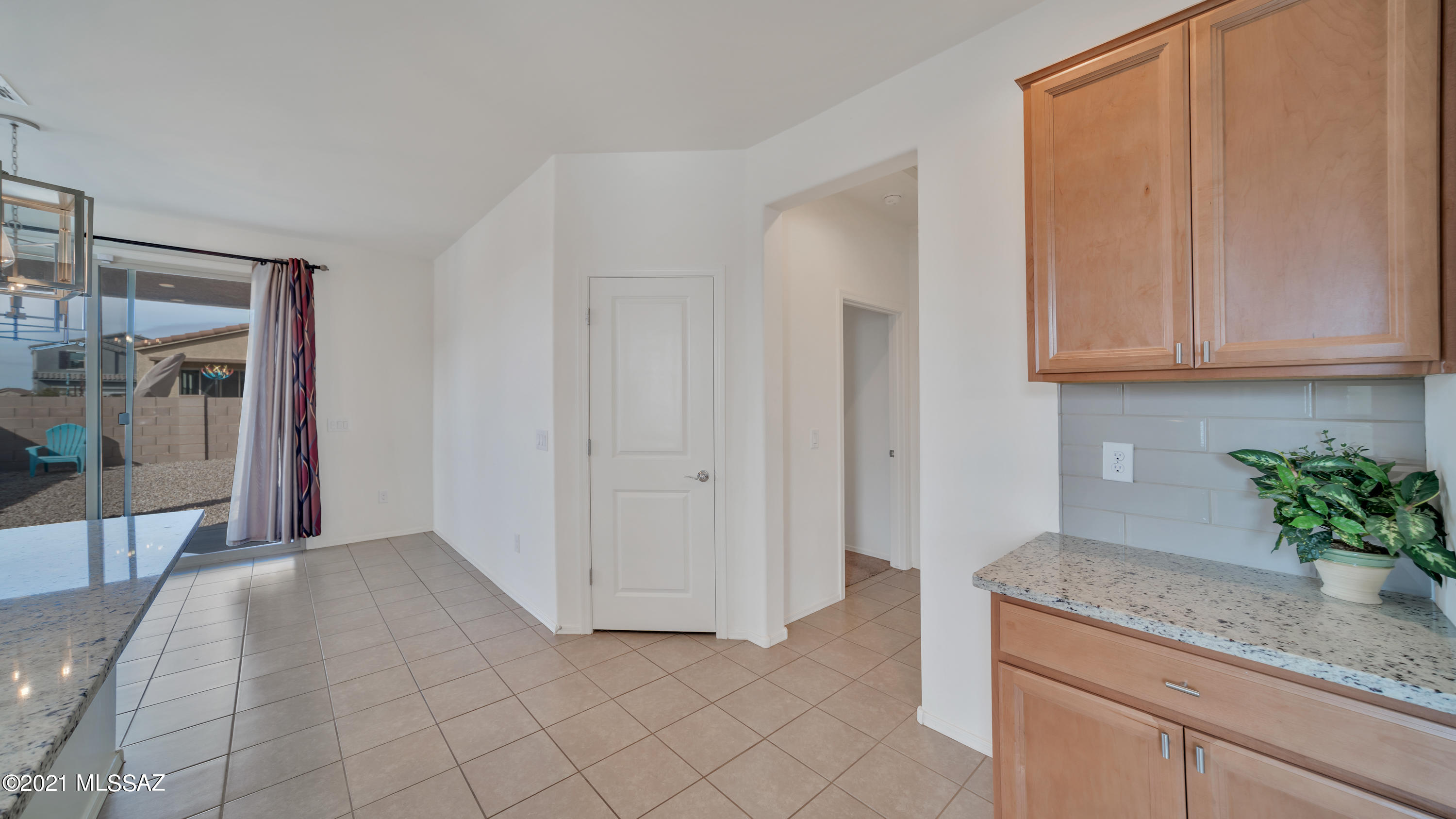 10704 W Hayward Drive