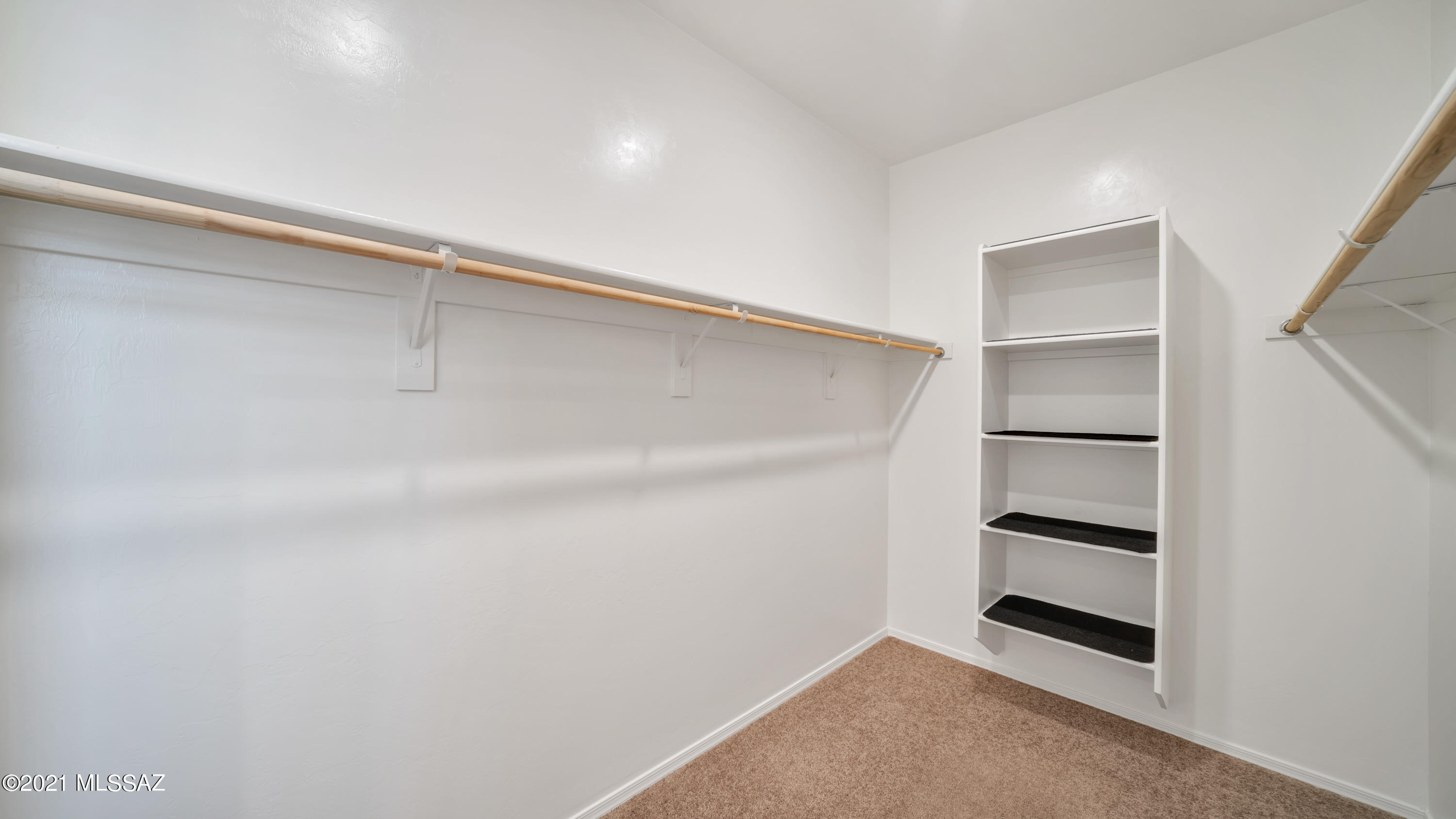 10704 W Hayward Drive