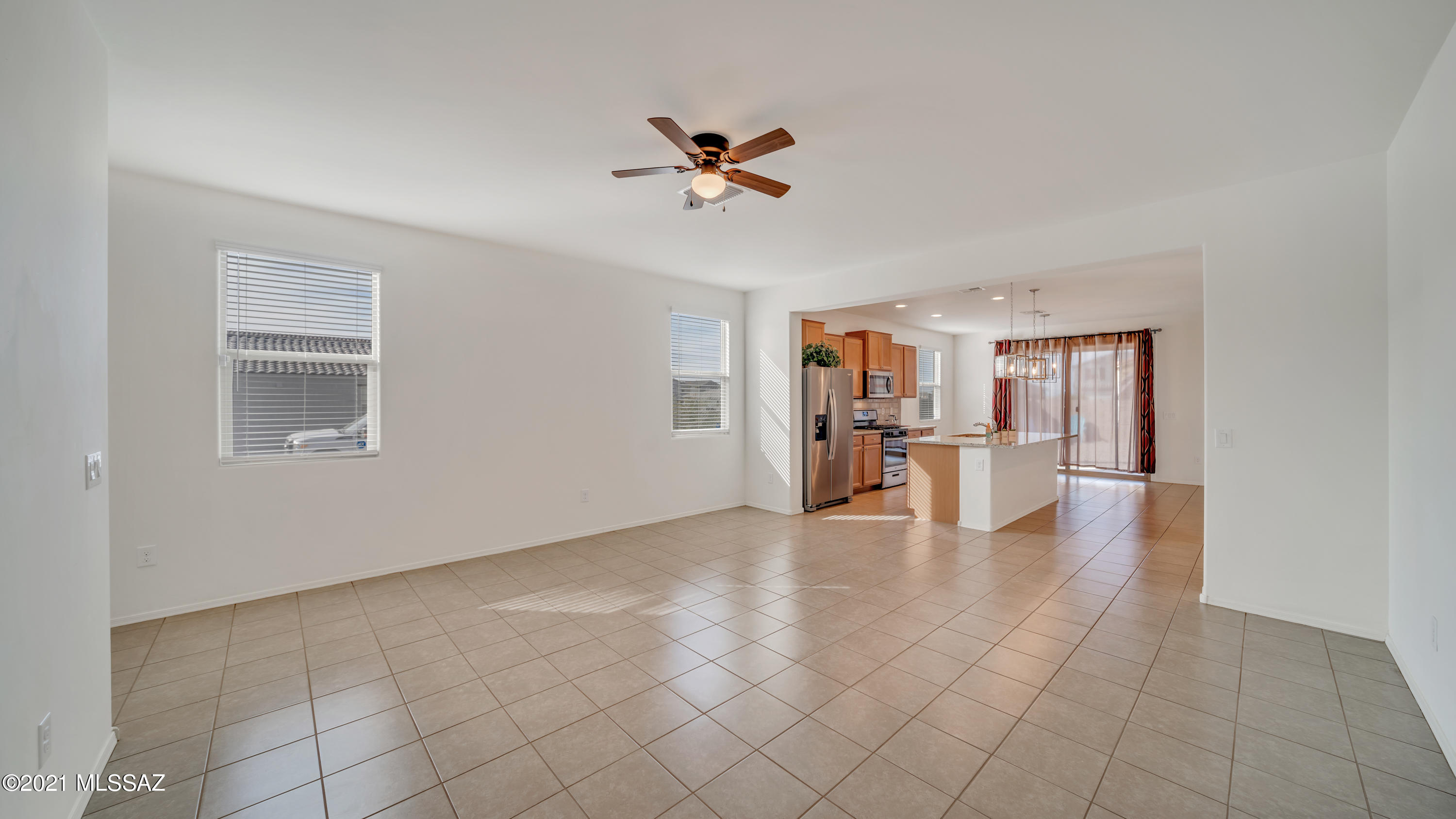 10704 W Hayward Drive