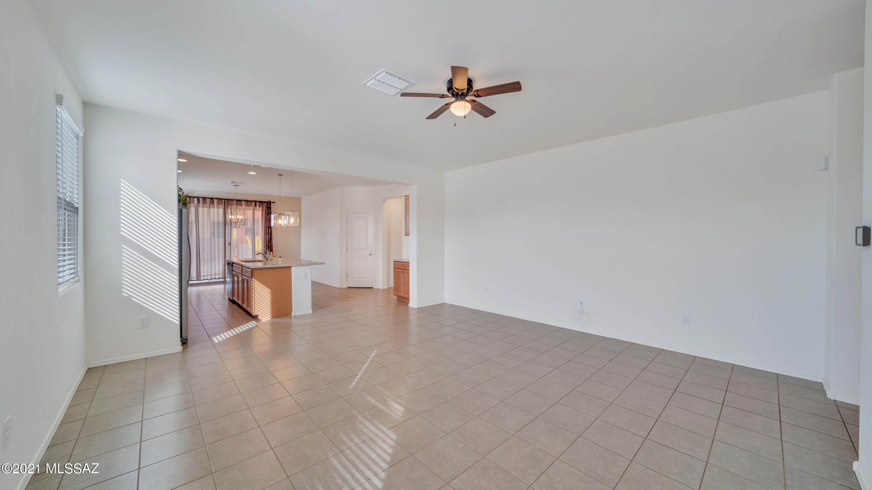 10704 W Hayward Drive