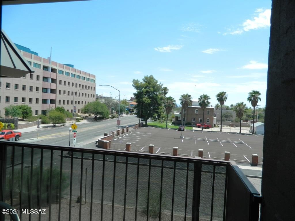 901 N Euclid Avenue Unit: 203