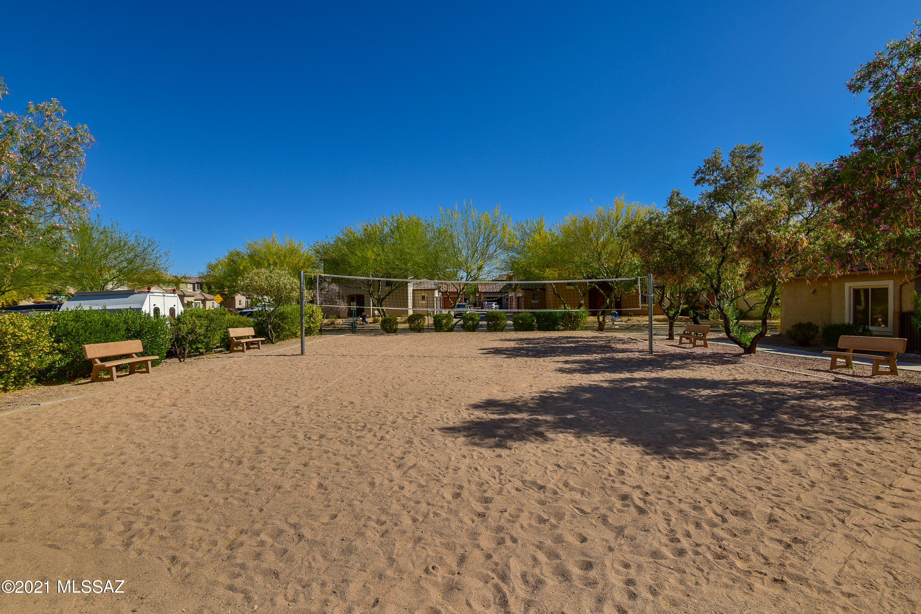 10572 E Pleasant Pasture Drive