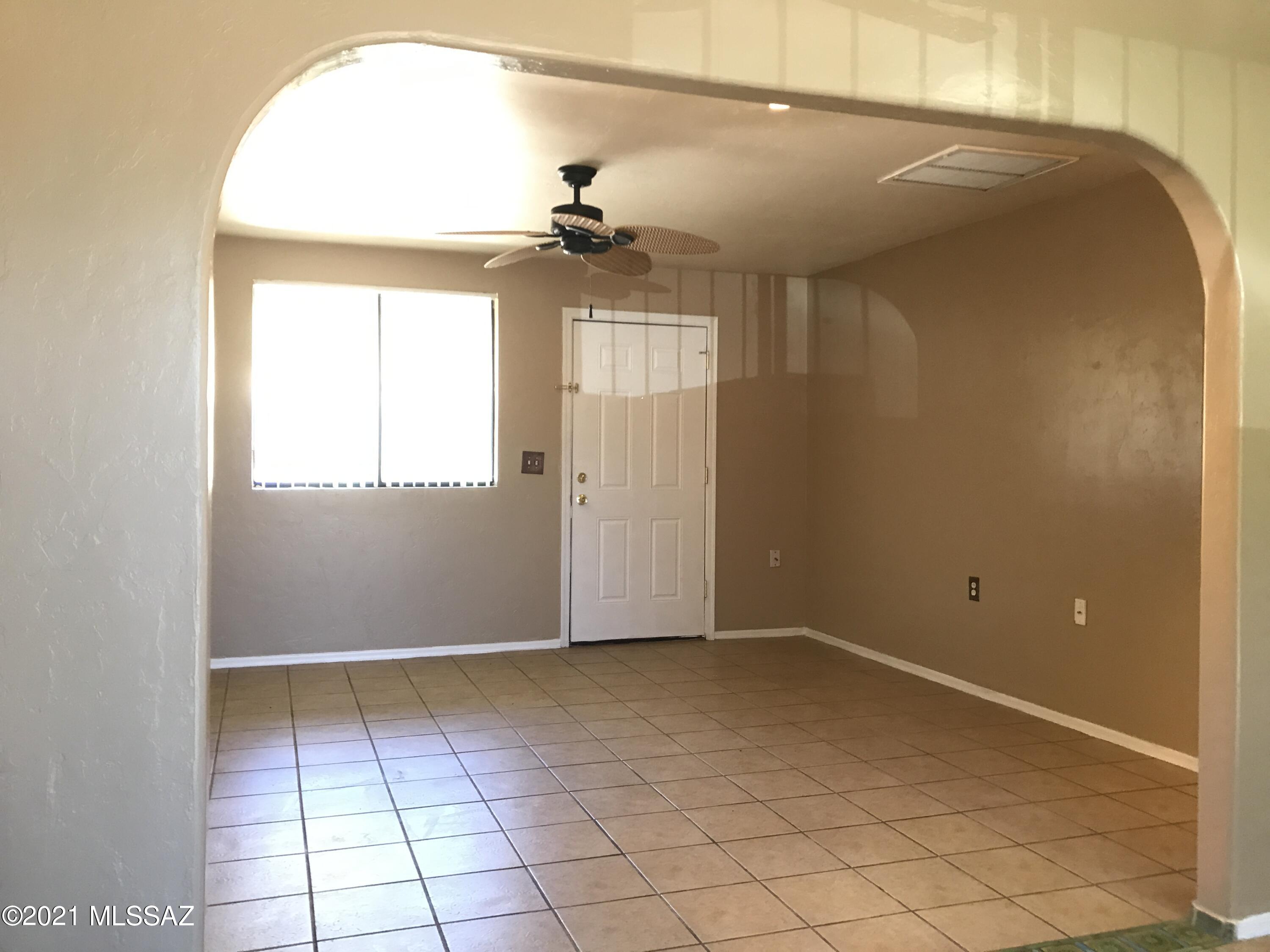 350 N Silverbell Road Unit: 89