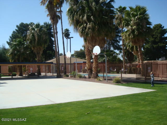 350 N Silverbell Road Unit: 89