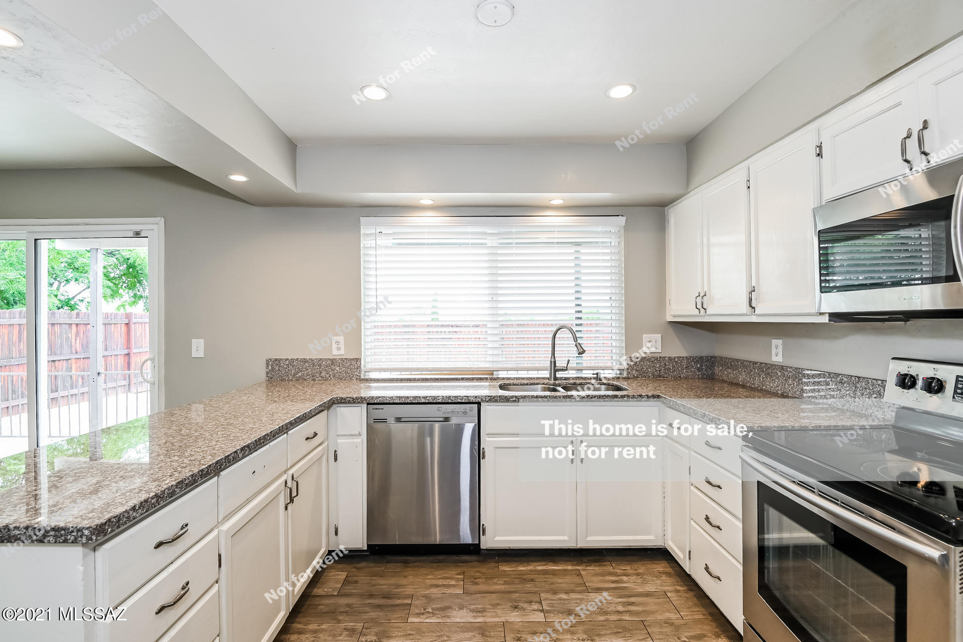 3189 W Dakota Street