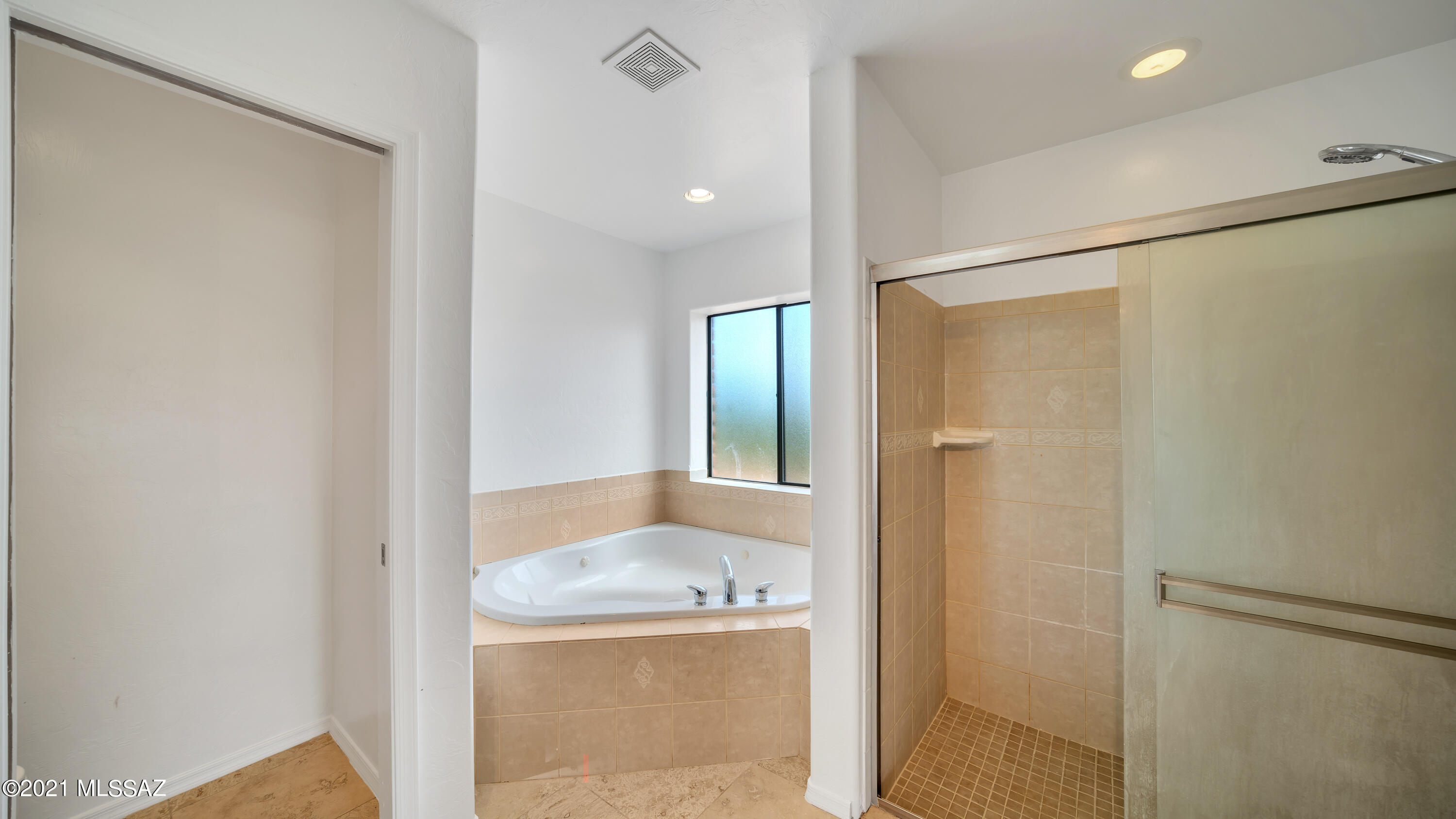 248 Cuarzo Court