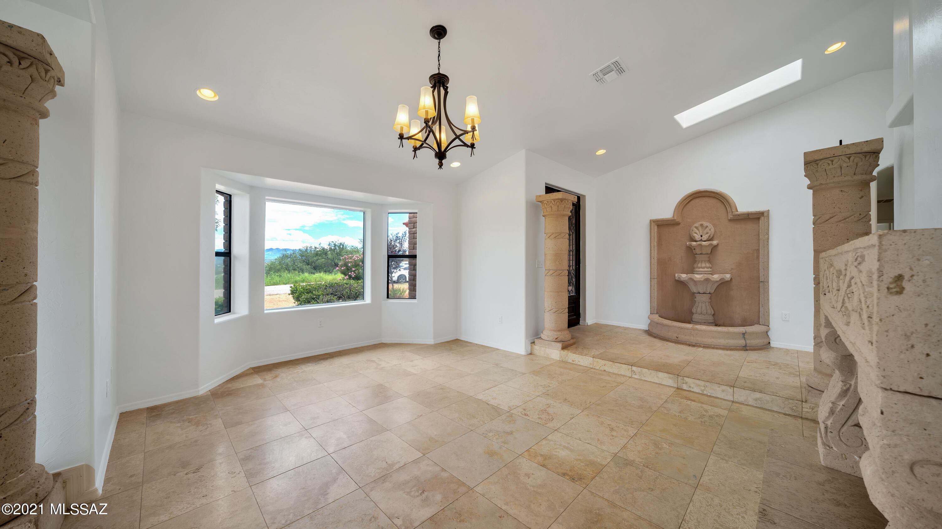 248 Cuarzo Court