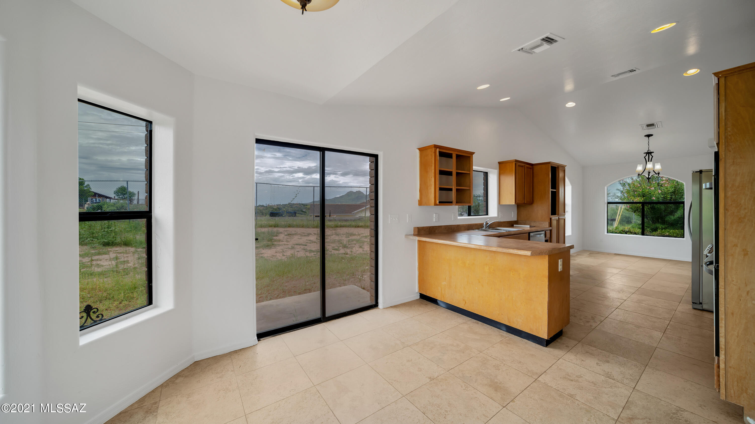 248 Cuarzo Court