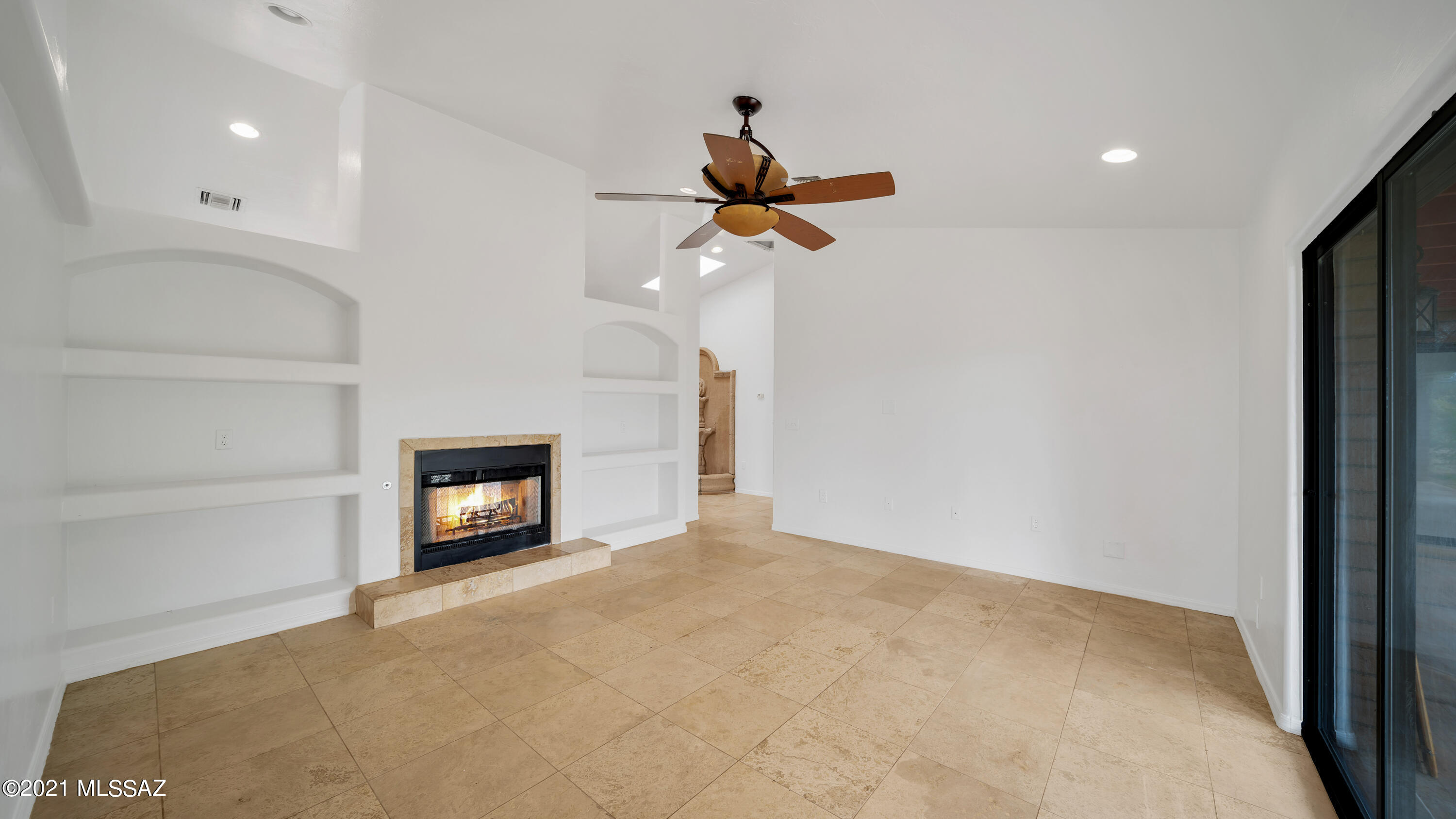 248 Cuarzo Court