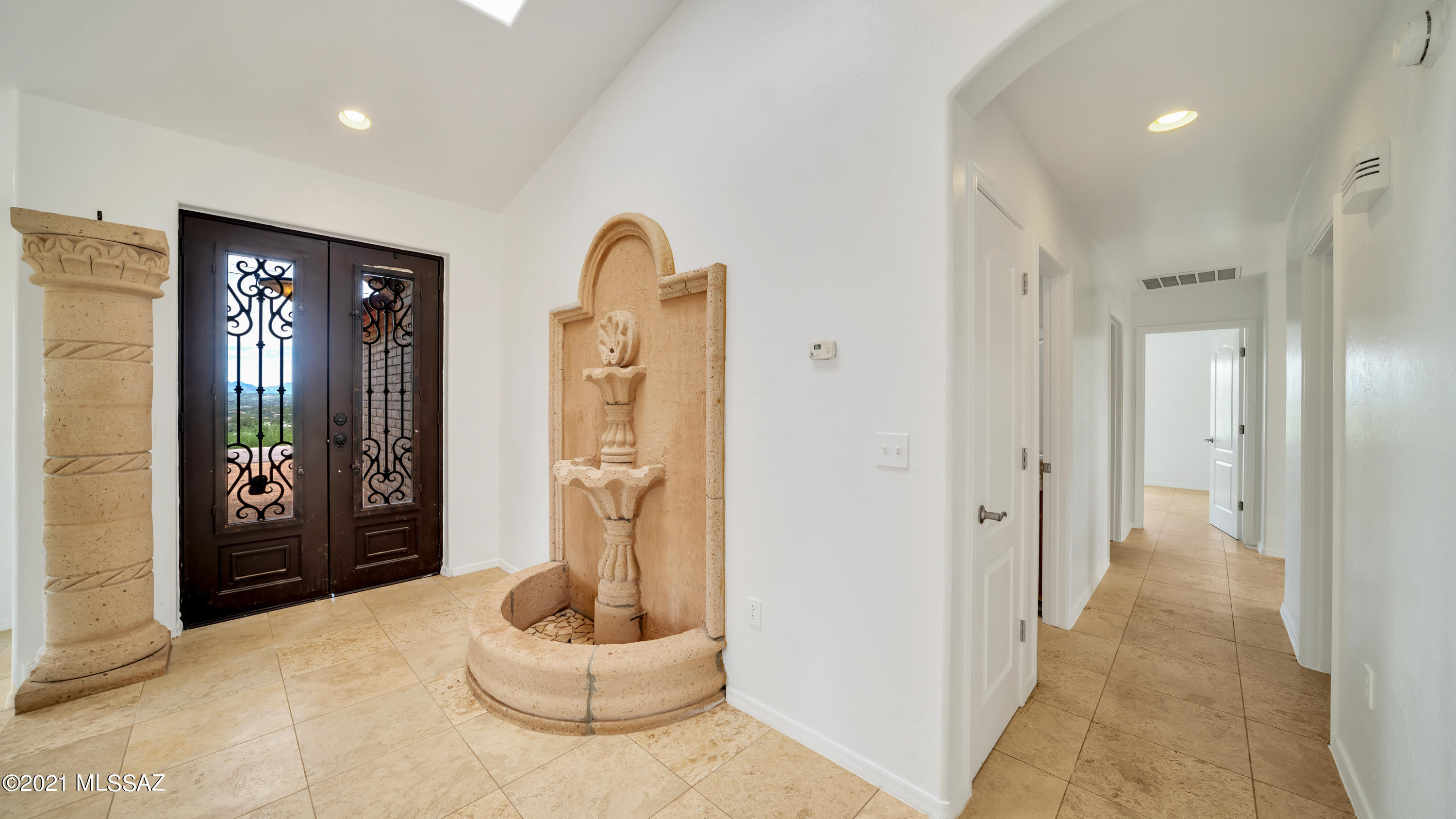248 Cuarzo Court