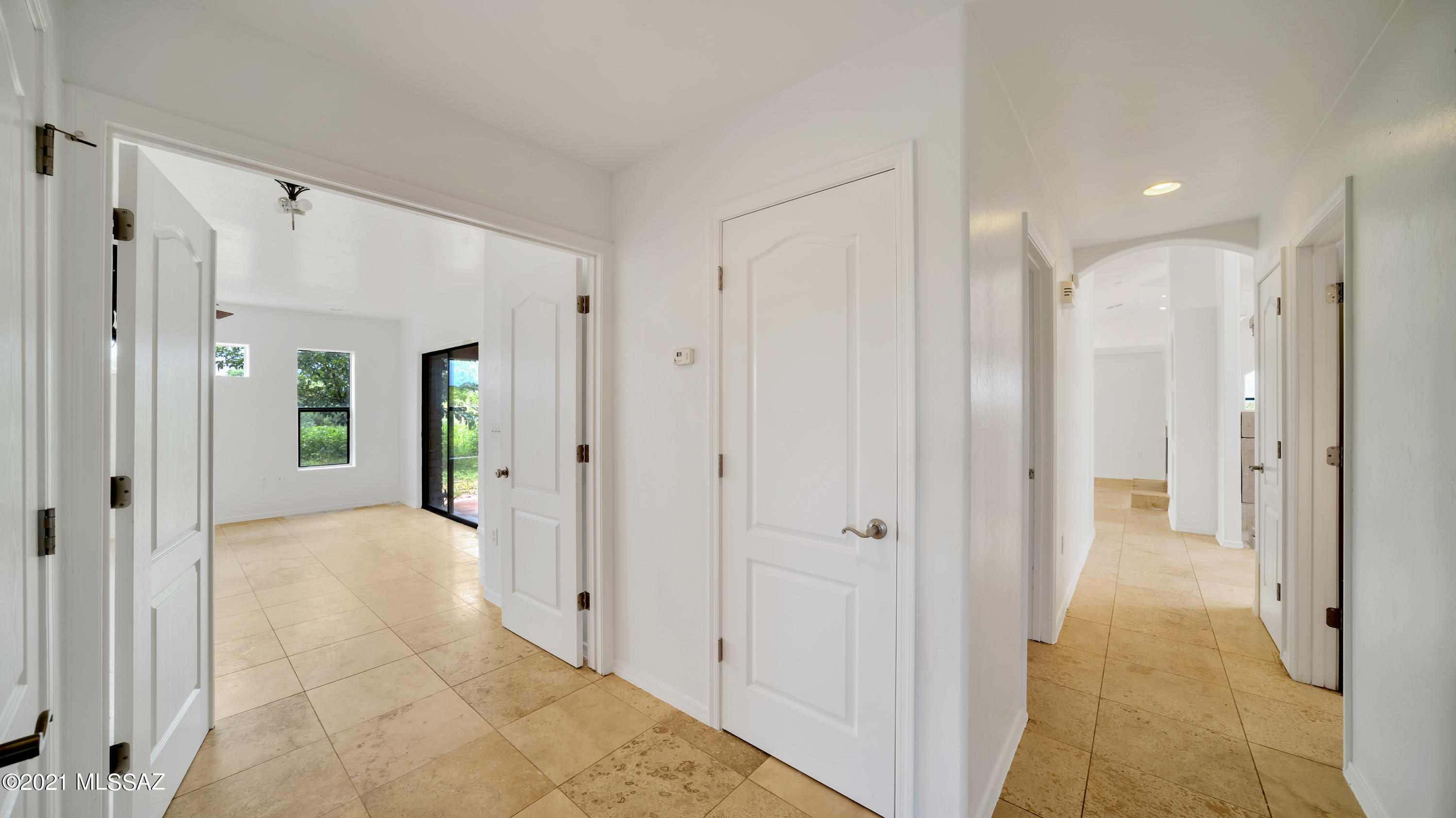 248 Cuarzo Court