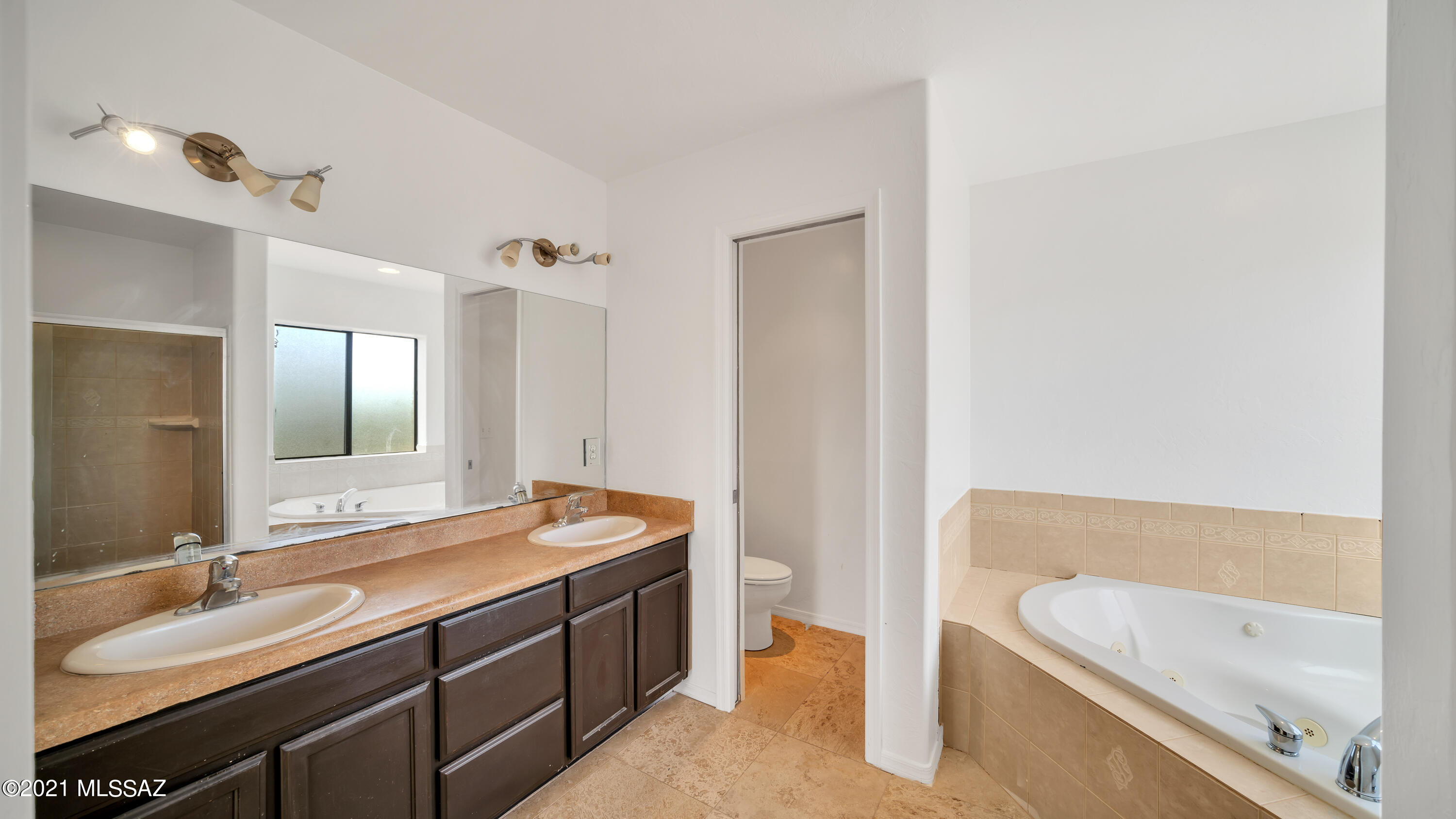 248 Cuarzo Court