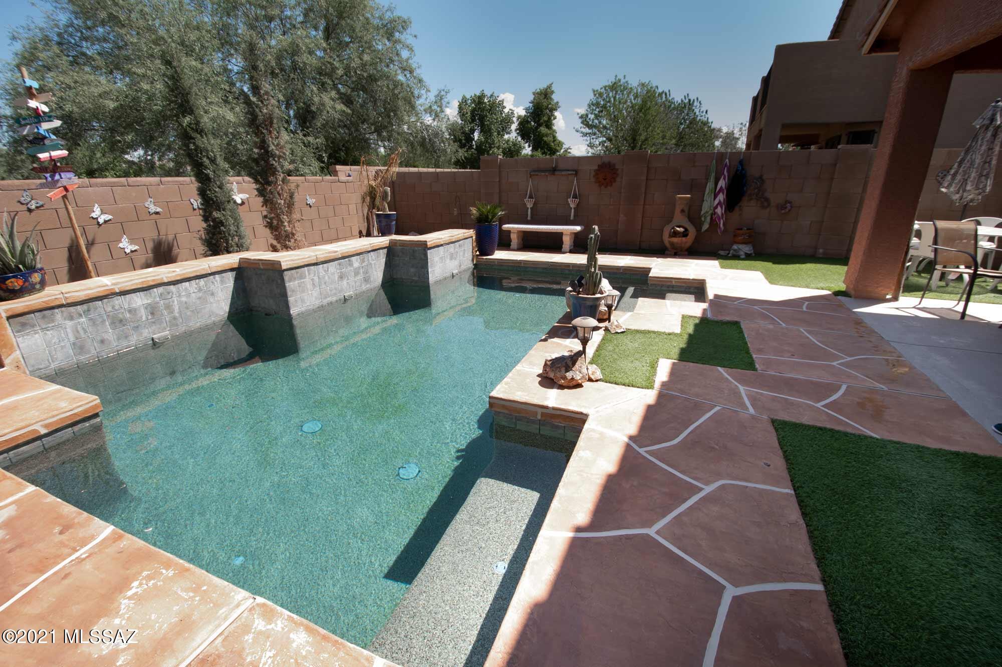 11534 W Anasazi Passage Street