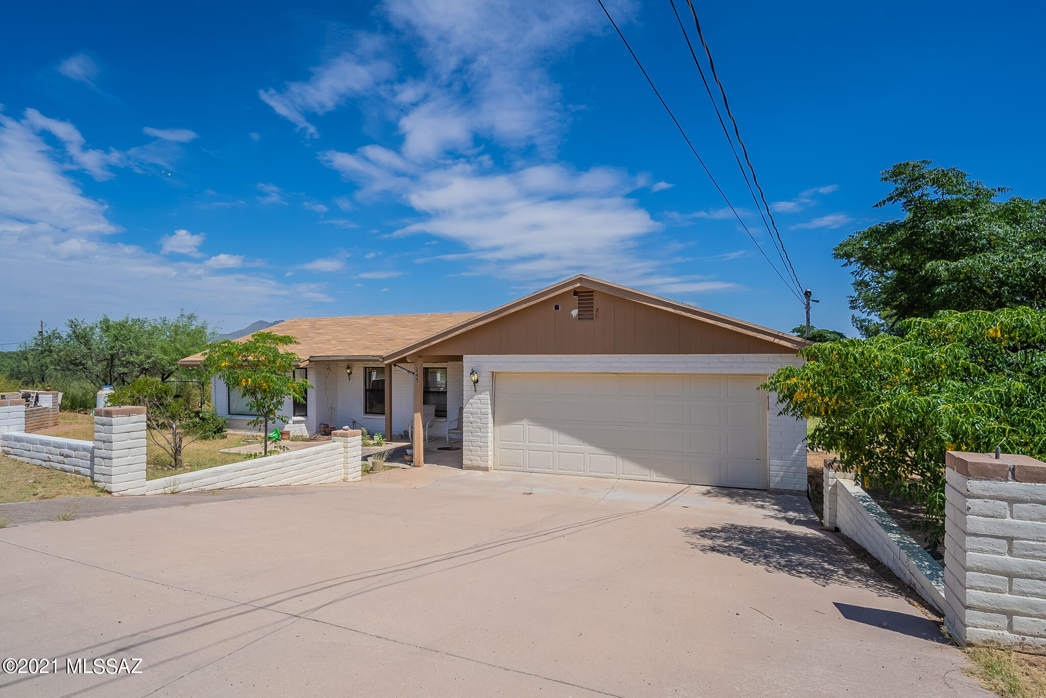 245 Cuarzo Court